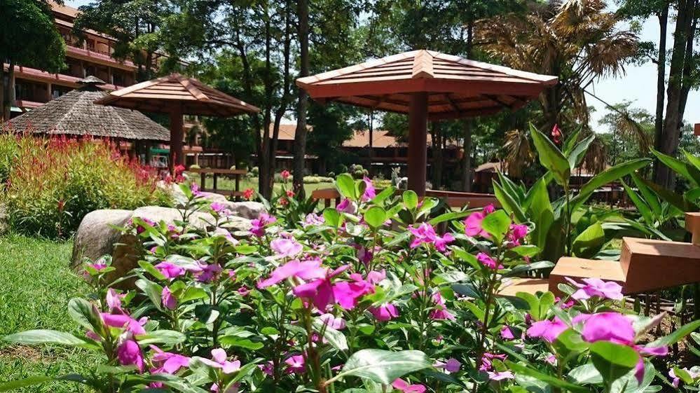 Arayana Phupimarn Resort & Spa Pak Chong Dış mekan fotoğraf